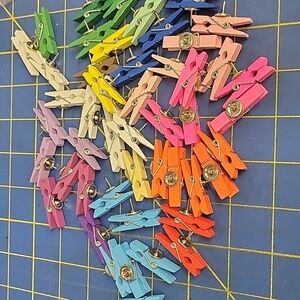 Variety Colors Clothespin Thumb Tack Lot of #49